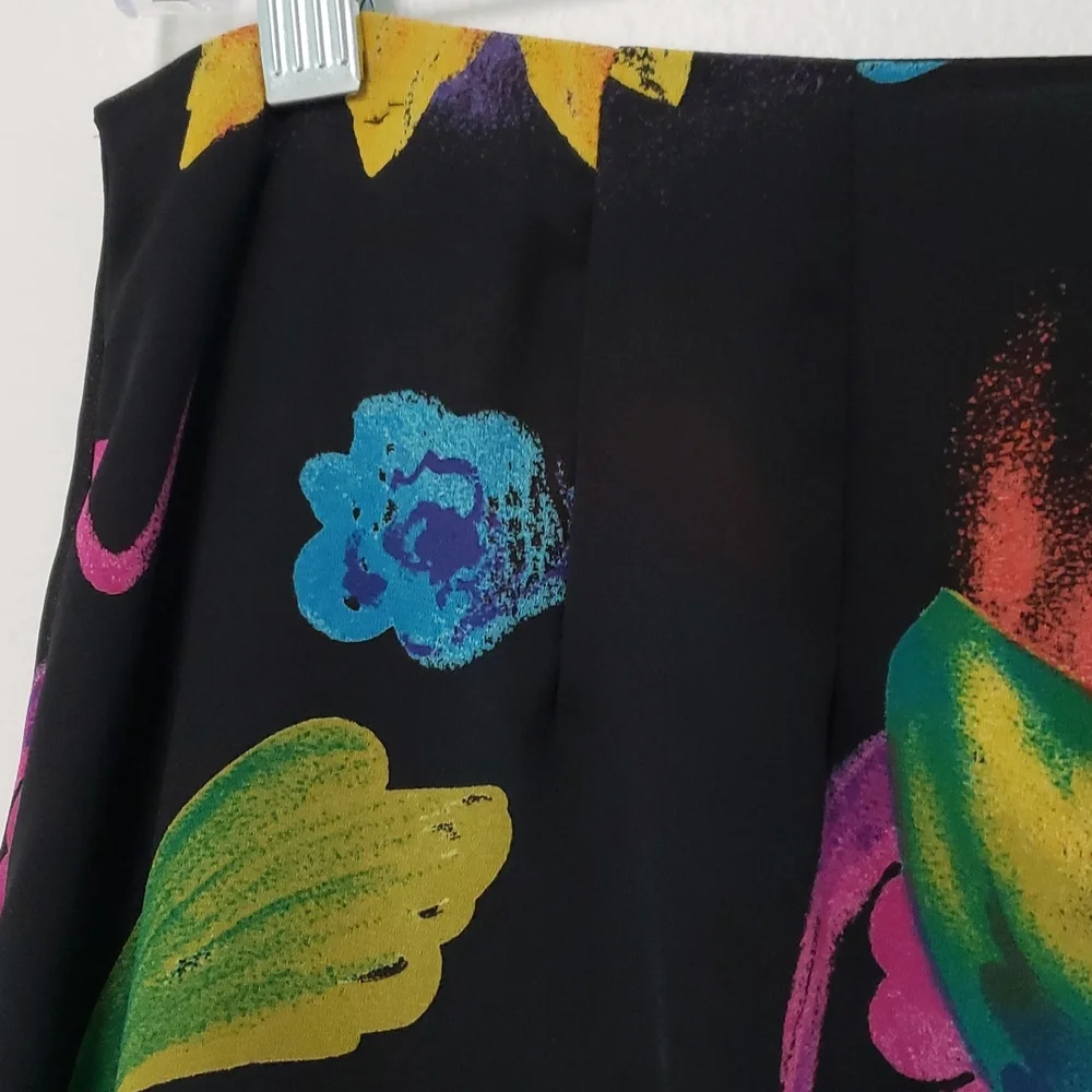 Vintage bright floral wrap-style maxi skirt‎